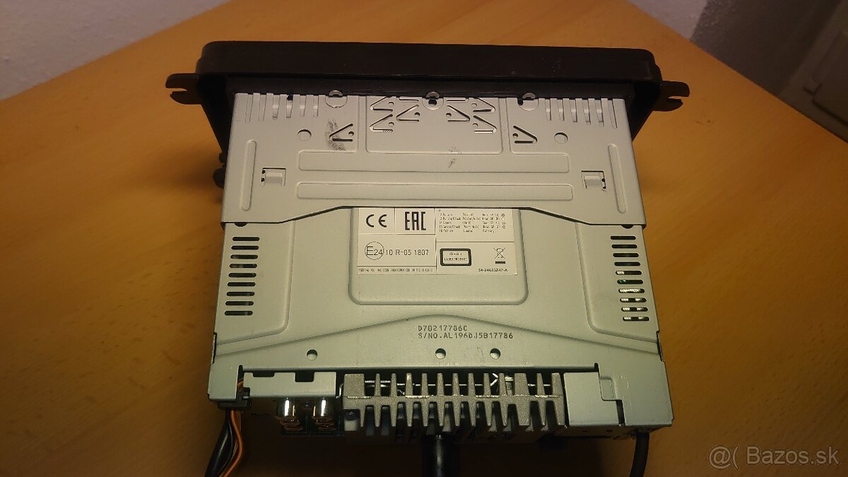 REZERVOVANÝ ALPINE CDE-196DAB , EXCURSION - SHX6C - 4