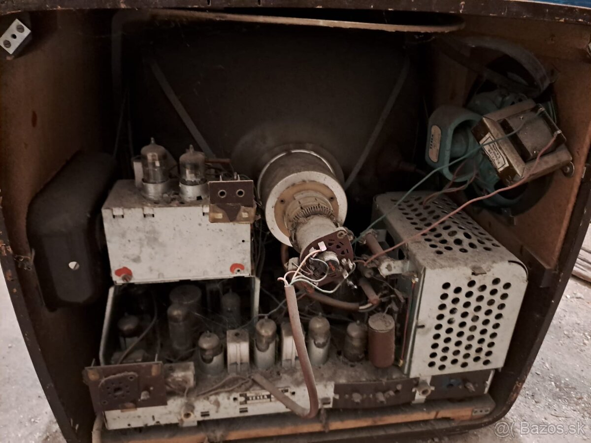 Televízor tesla - 4