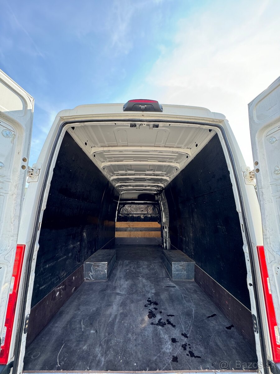 PRENÁJOM IVECO DAILY 3.5T - 4