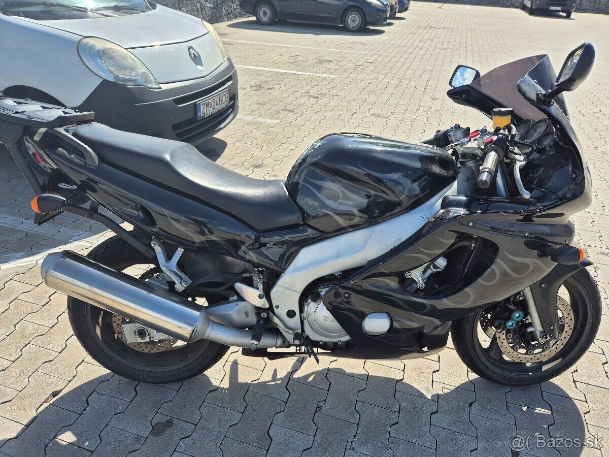 Yamaha YZF 600R Thundercat - 4