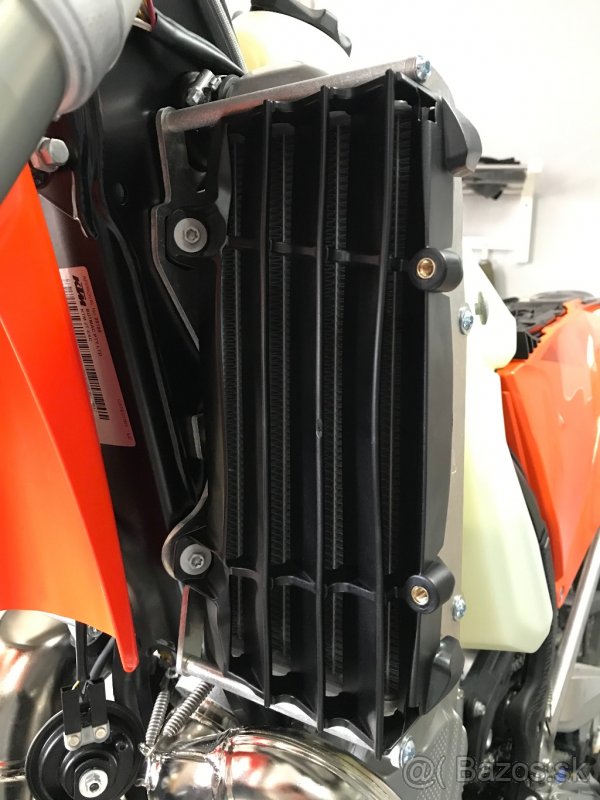 Výztuhy chladiče s ventilátorem KTM, Husqvarna, Beta, GAS,