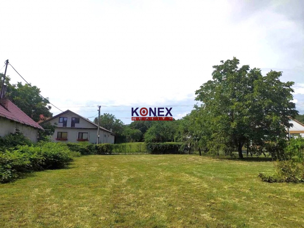REZERVOVANE Krásny pozemok pre rodinný dom v Jovse - 4