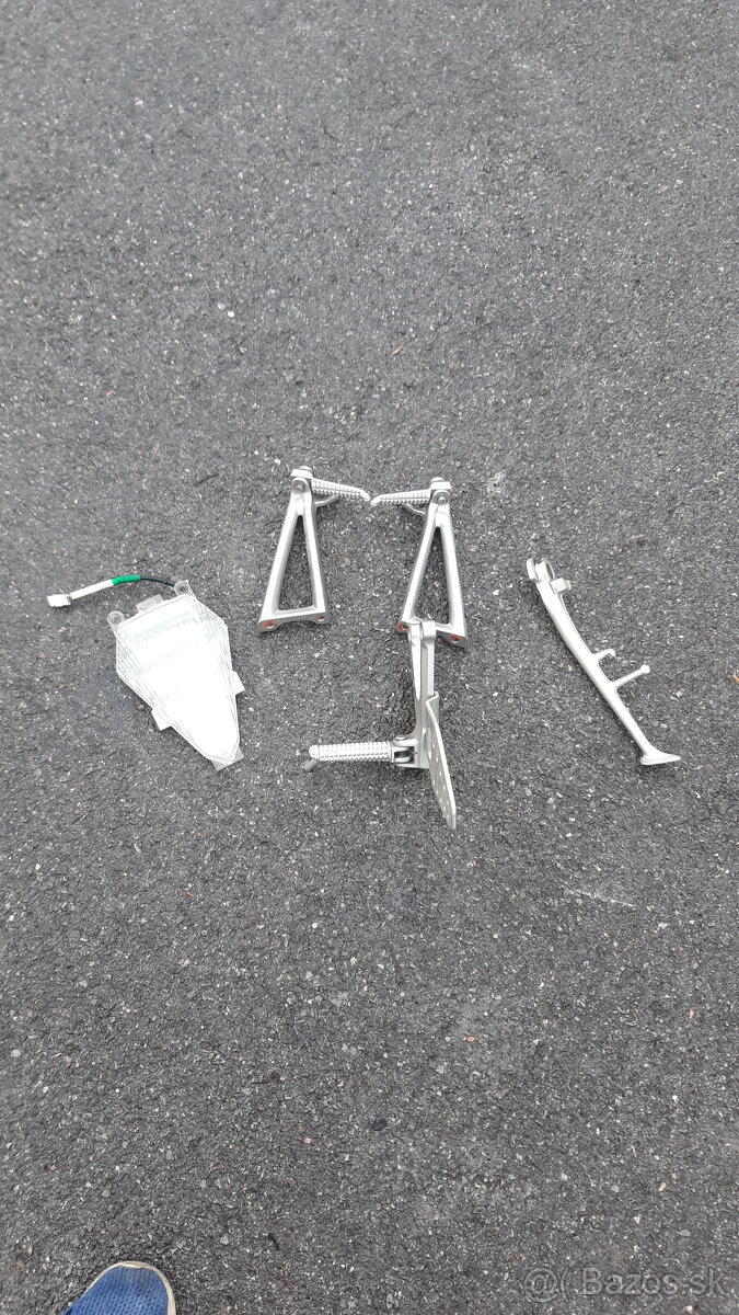 Nahradne diely Yamaha R6 RJ15 - 4