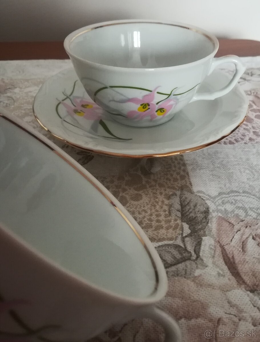 Porcelánové šálky 6+6+4+4 - 4