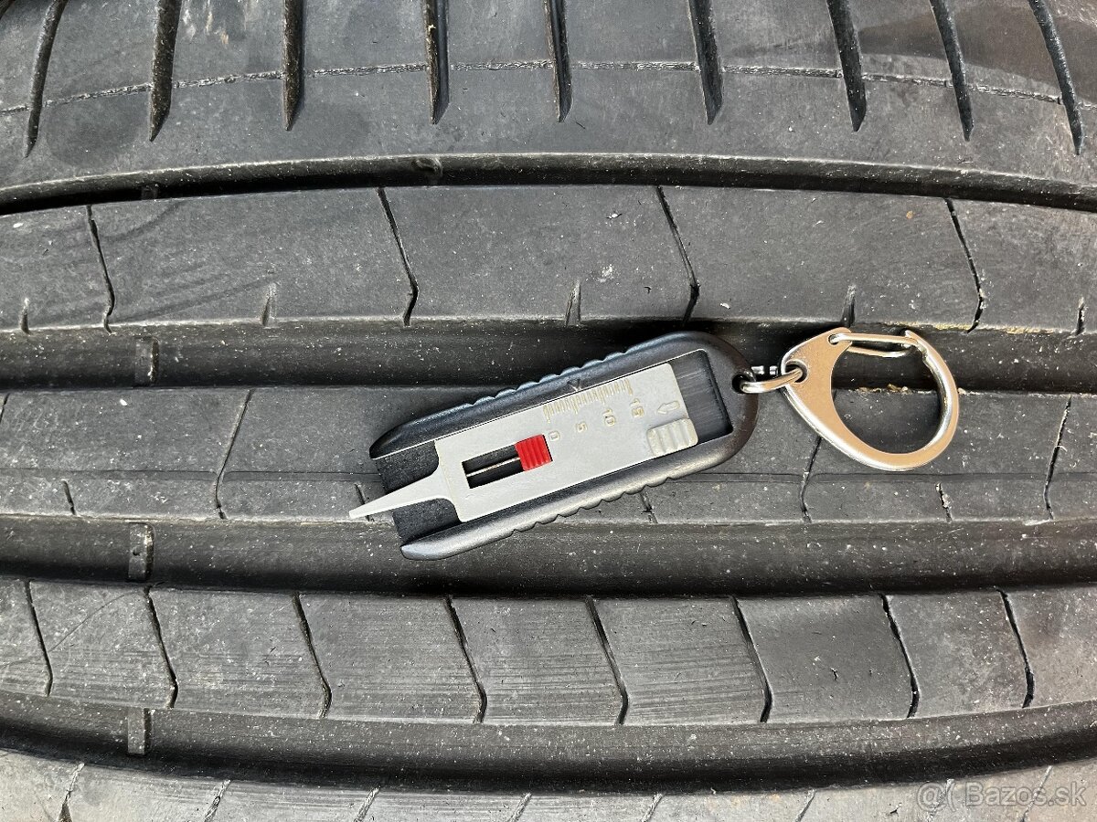 Pirelli Pzero 245/40/r19 - 4