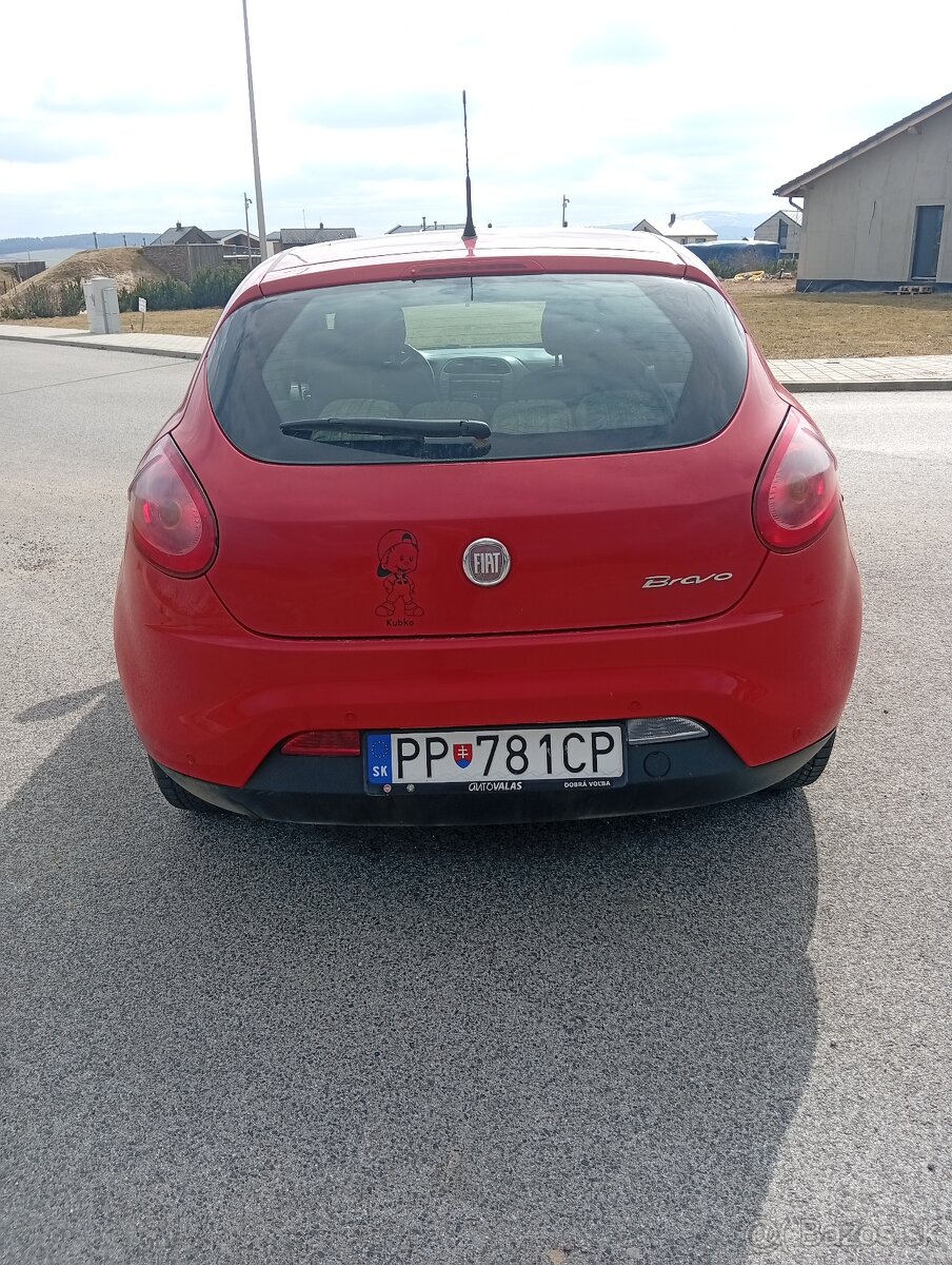 Fiat Bravo 1.4 16v, 66kw , r.v. 2012 - 4