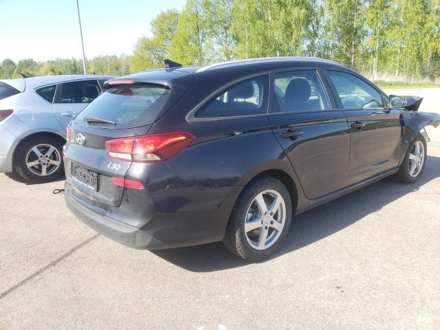 Hyundai i30 cw Trend - 4