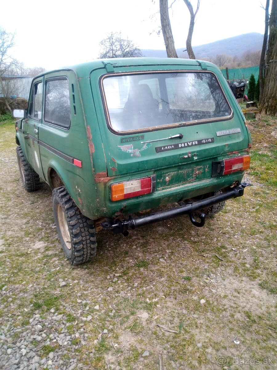 Lada Niva 1.6 4x4 - 4