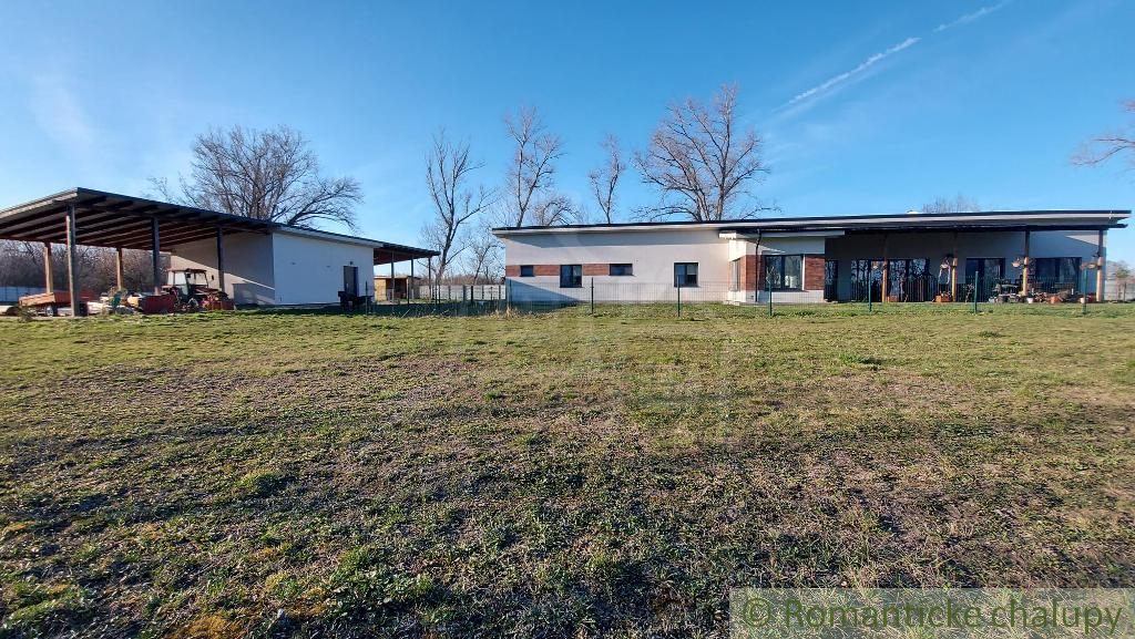 Exkluzívna usadlosť na bývanie, podnikanie, farmu, alebo a - 4