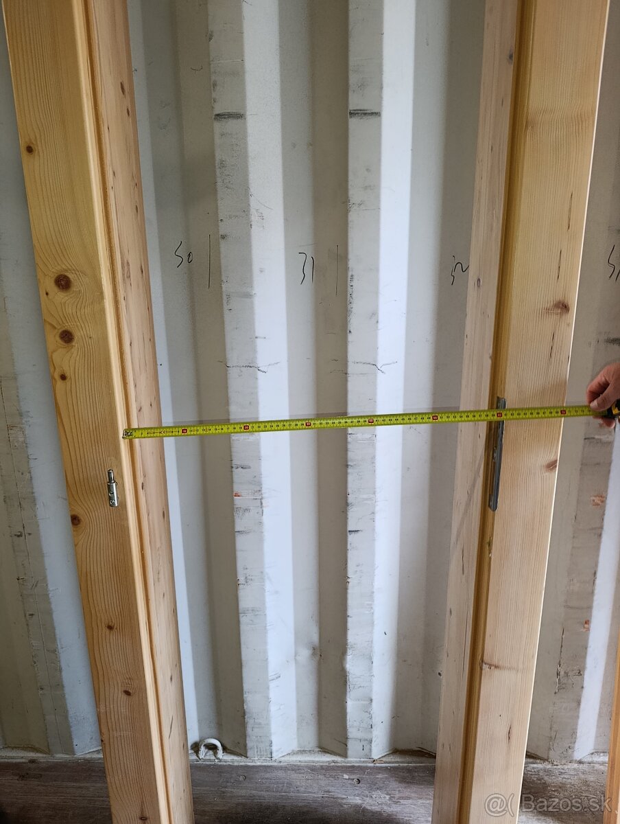 Masívne smrekové dvere 60cm - 4