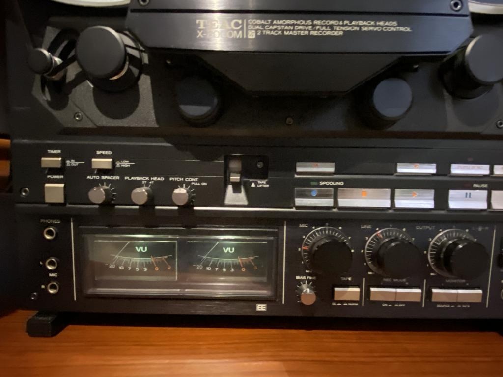 - TEAC X2000M Štúdio Quality Black 19/38 , 2-4 track - 4