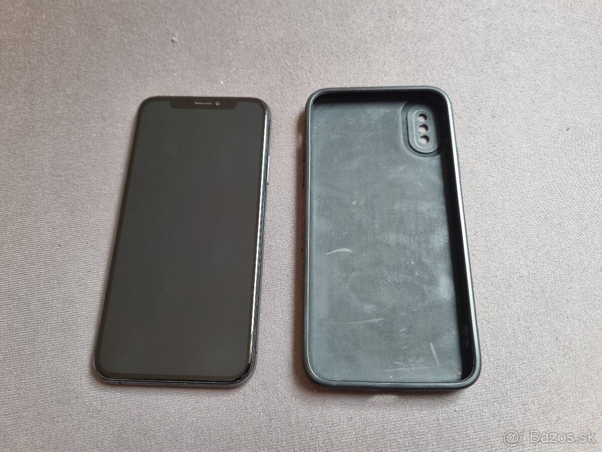 Apple iPhone XS 256GB - čierny, bez škrabancov - 4