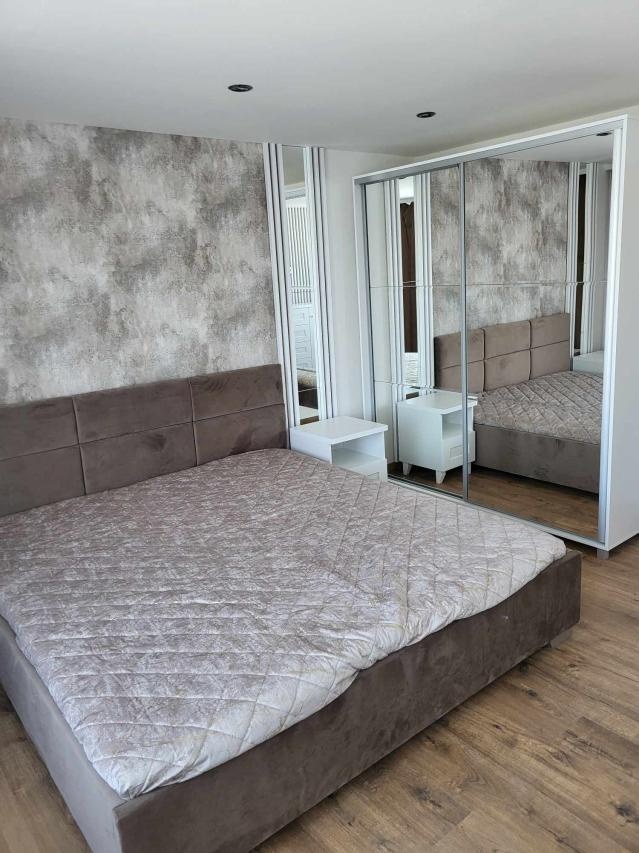 Prenájom 3 izbového bytu v centre - 4