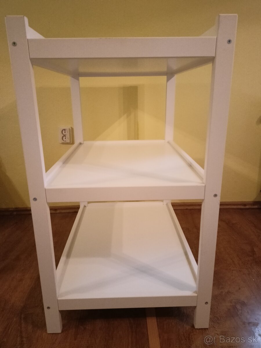 Prebaľovací pult - 4