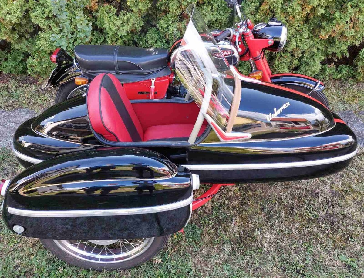 Jawa California 350 - 4