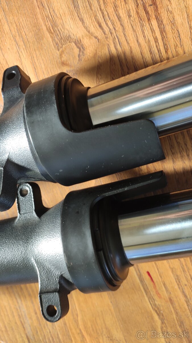 Predné teleskopy Honda CBF600 - 4