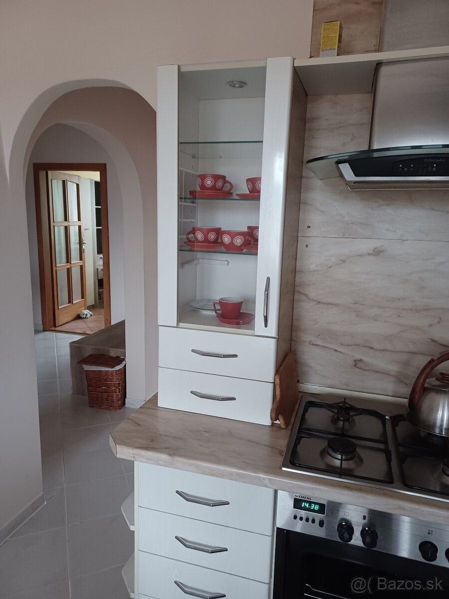 3-izbový byt s balkónom, centrum, Rajec - 4
