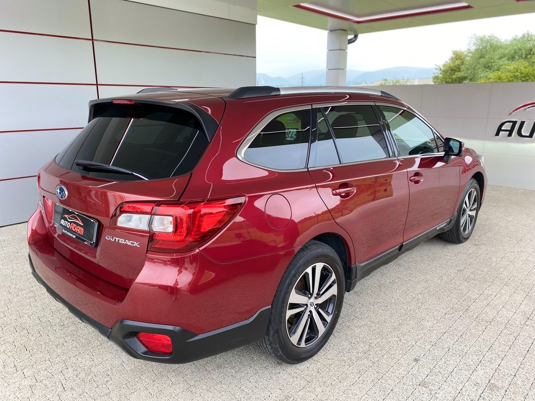 Subaru Outback 2.5i CVT AWD Business Navi