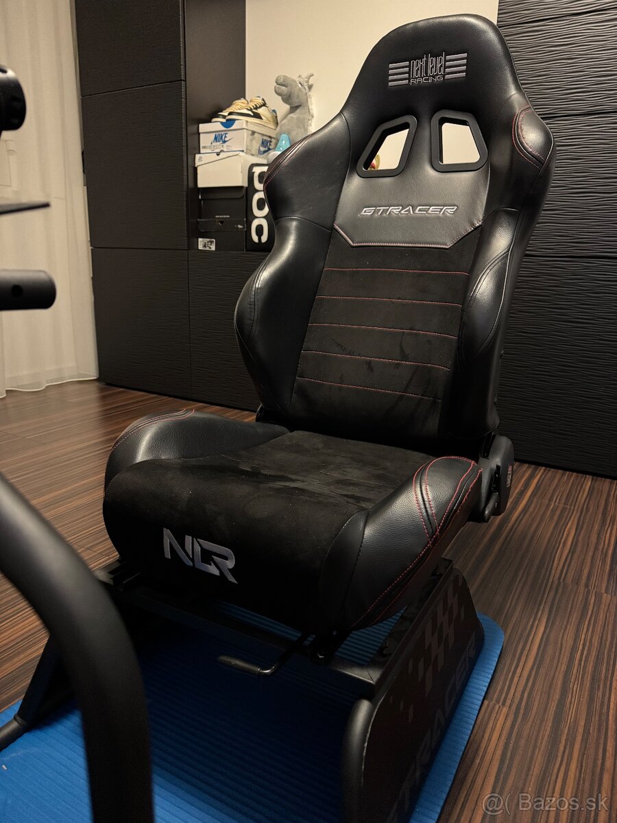 Herny simulator moza racing - 4