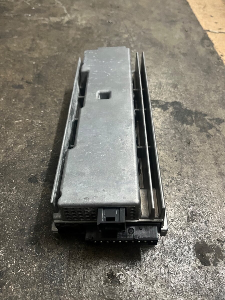 BMW zosilňovač top hifi rôzne - 4