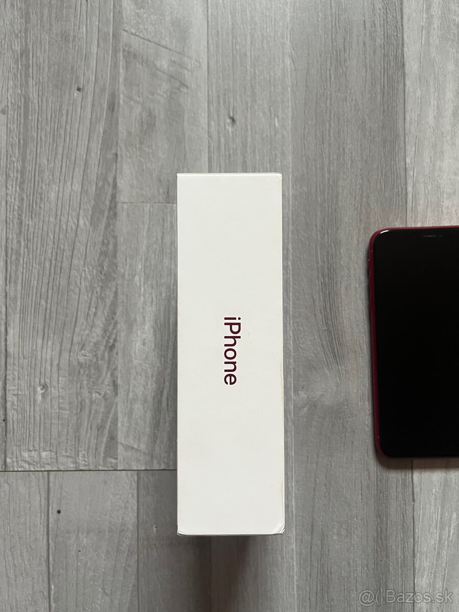 iPhone xr červený - 4
