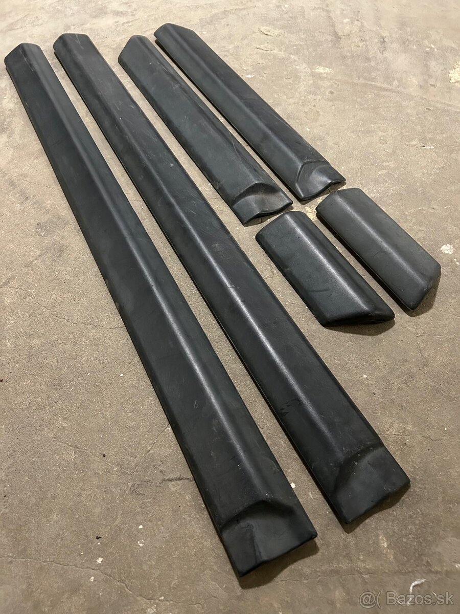 Jeep Cherokee Bocne listy - 4