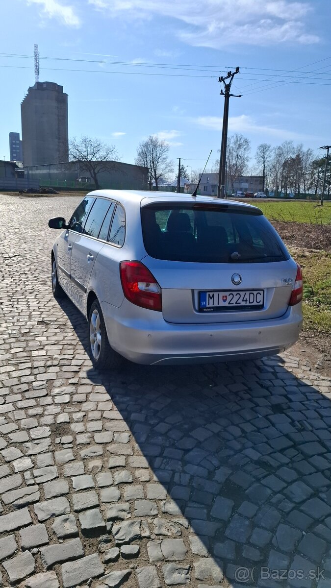 Skoda fabia 2 combi 1.6 77kw - 4