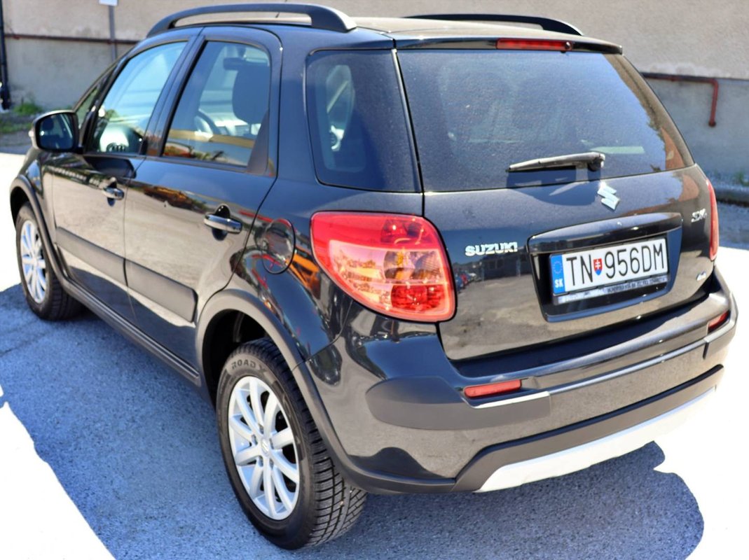 Suzuki SX4 1.6 GS Outdoor Line 4WD - 4