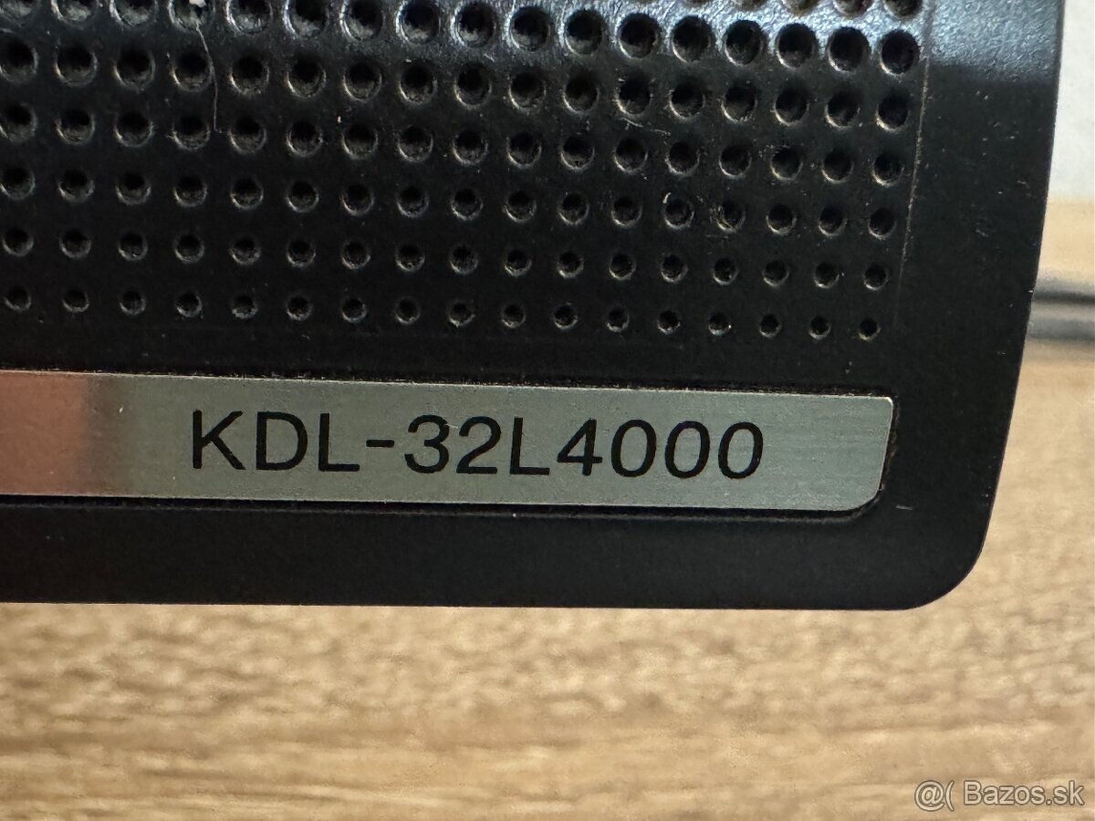 Televízor Sony KDL-32L4000 - 4