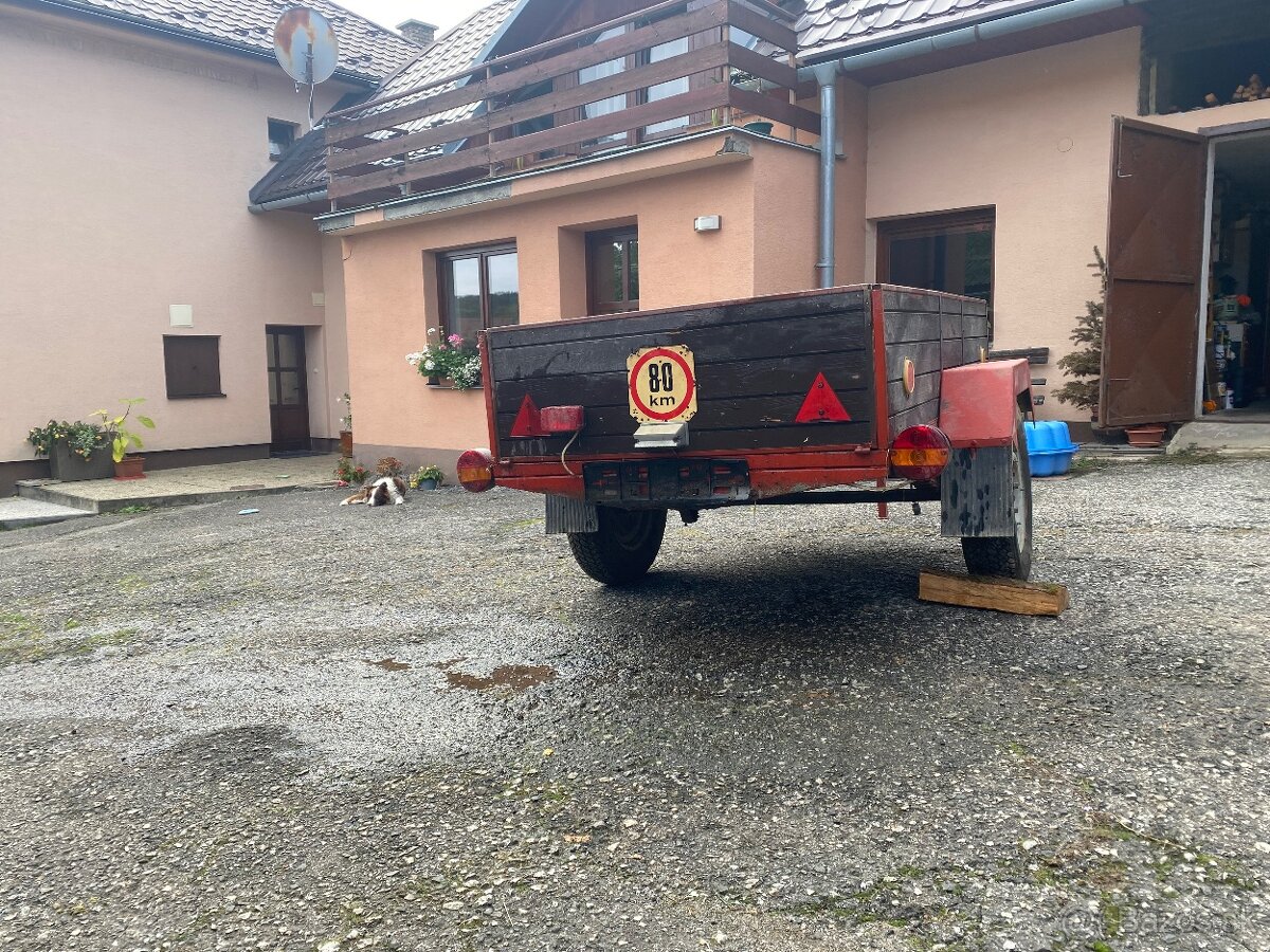 Prívesný vozík - 4