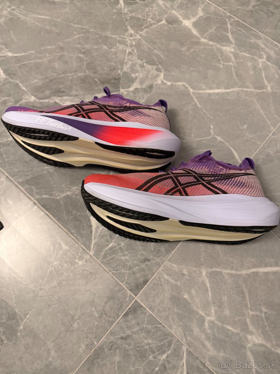 ASICS Megablast - 4