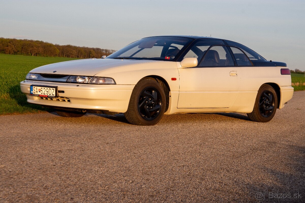 SUBARU SVX - 4