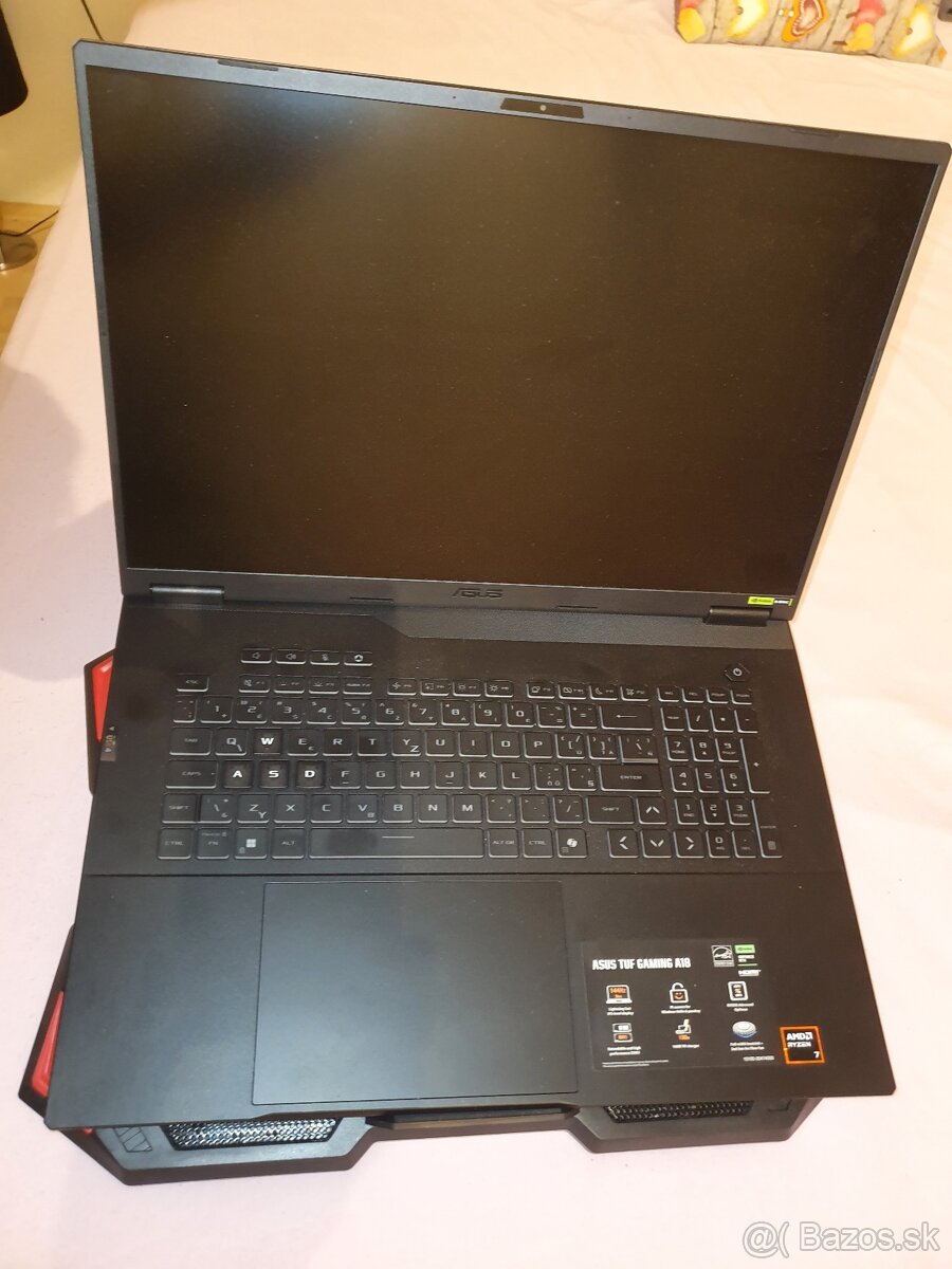 ASUS TUF Gaming A18 - Jaeger Gray - 4