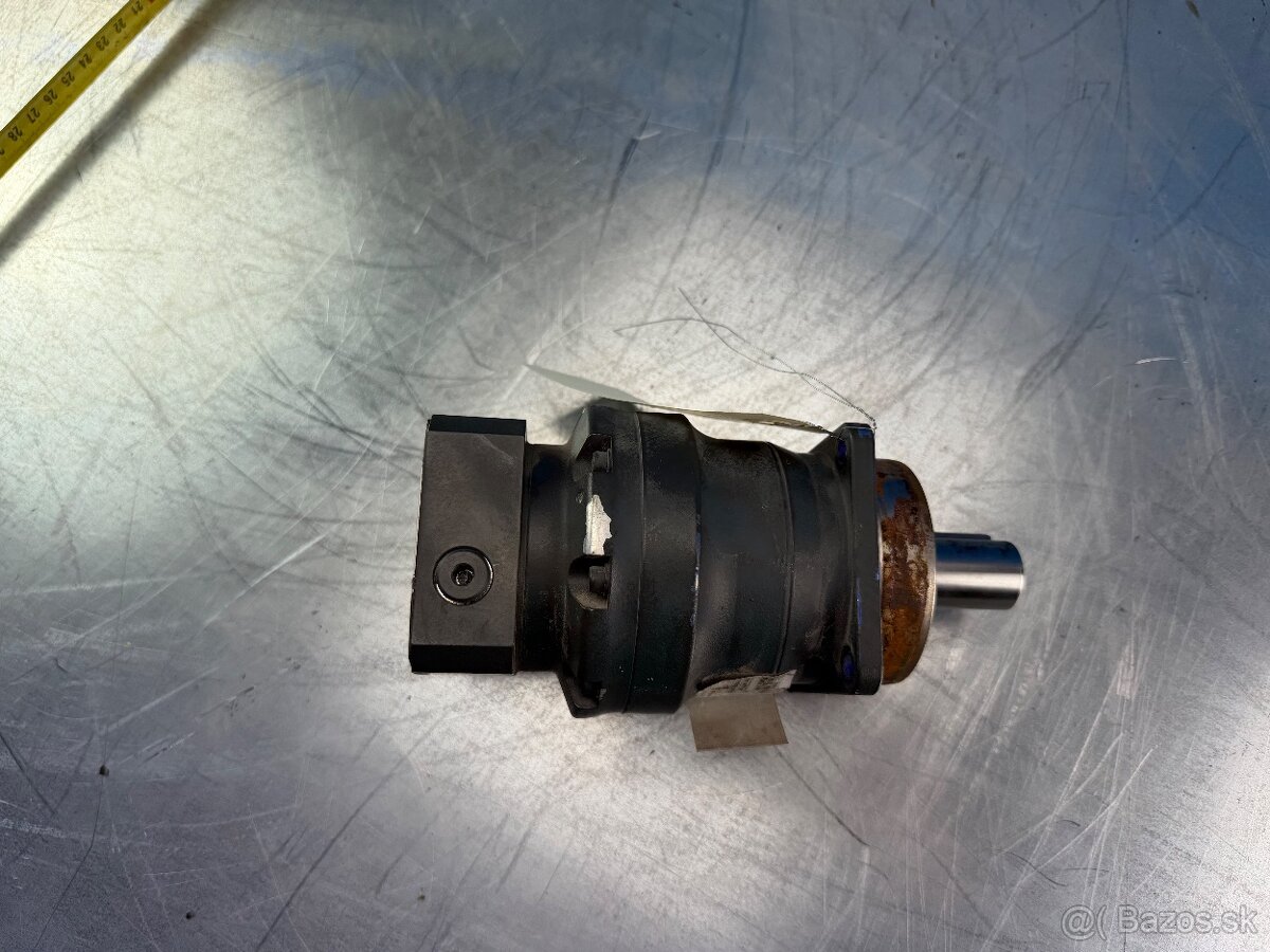 Predam planetovu prevodovku s pomerom 1:50 - 4