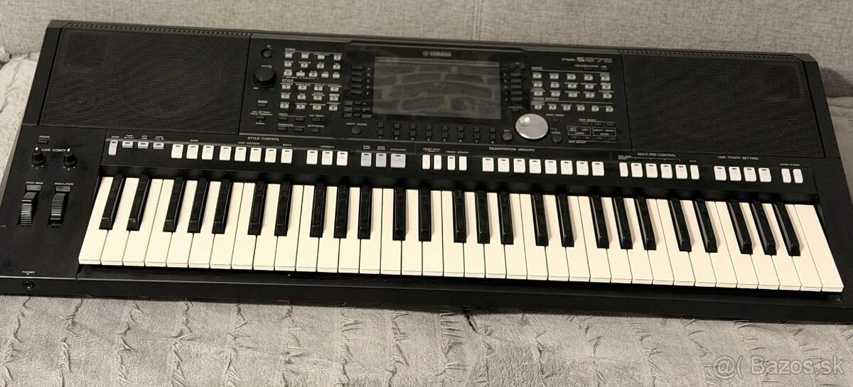 Yamaha Psr S975 - 4