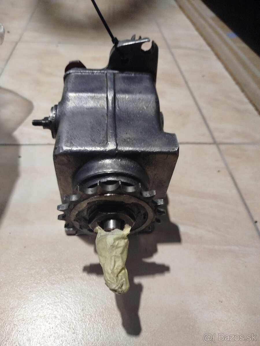 Jawa Špeciál prevodovka - 4