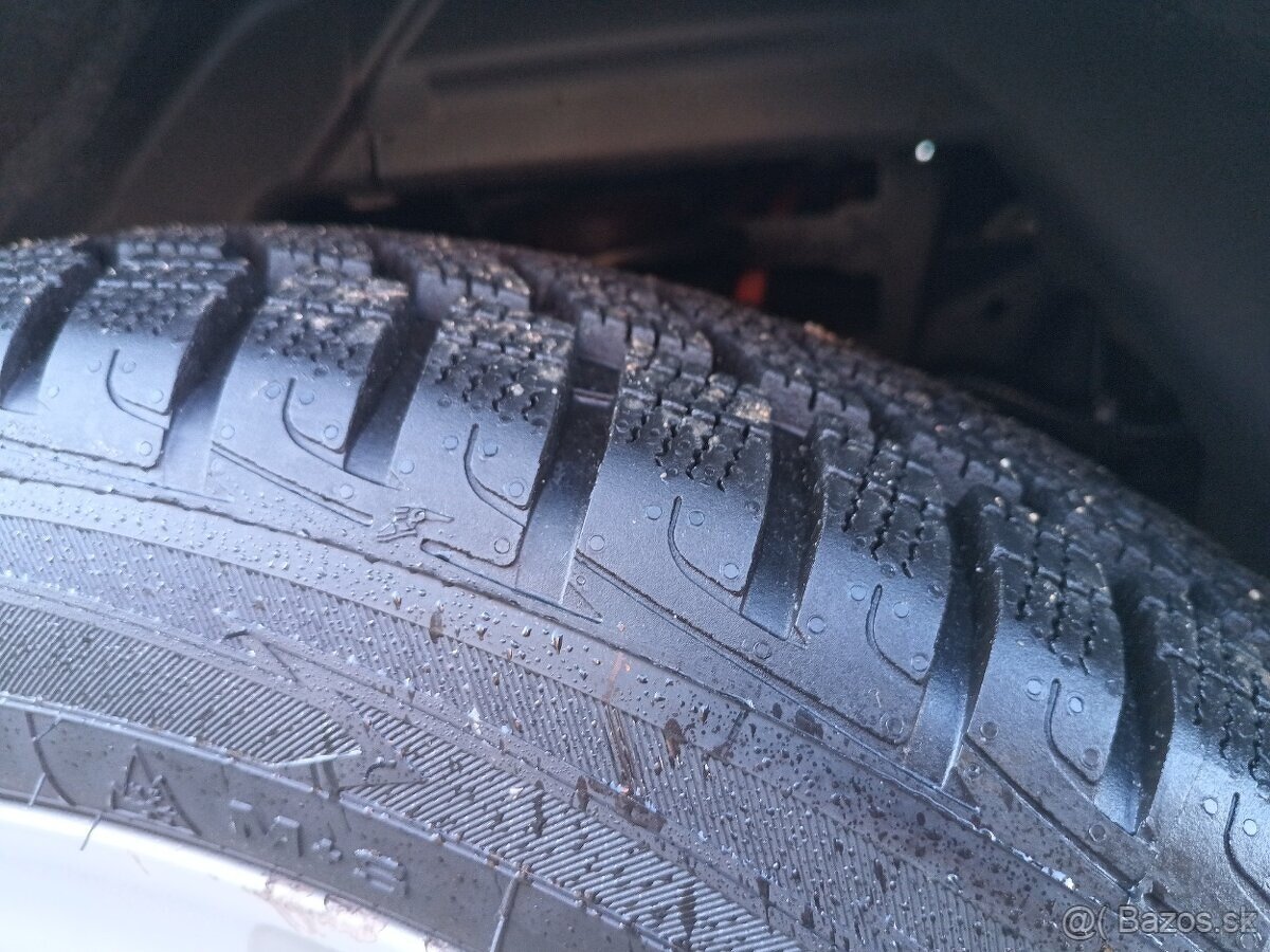 BMW i3 60Ah | 5/2015 | 46 470 km - 4