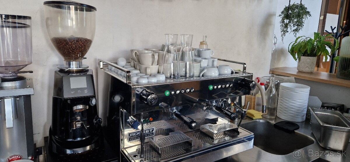 PROFI KÁVOVAR ROCKET ESPRESSO MILAN S MLYNČEKOM - 4