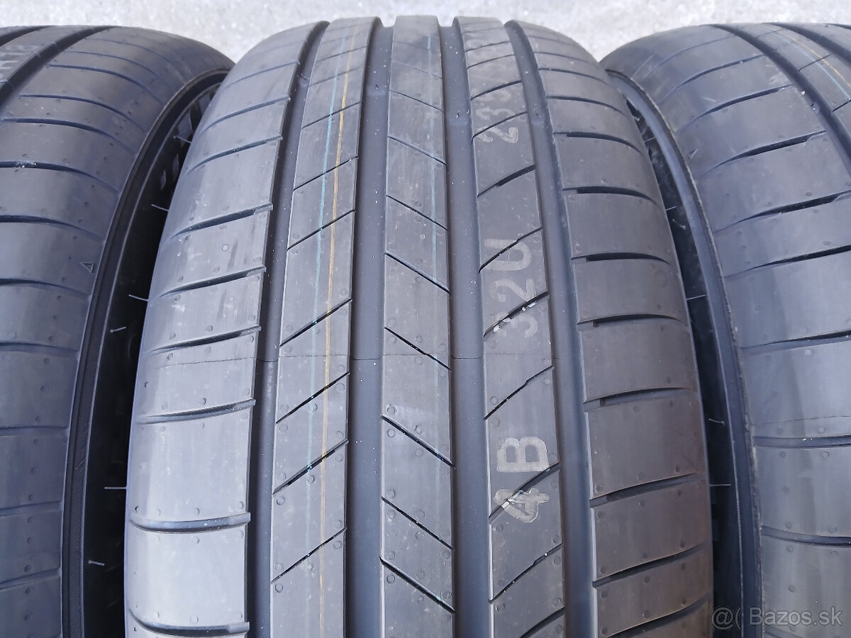 235/55 R18 -nové letné - 4