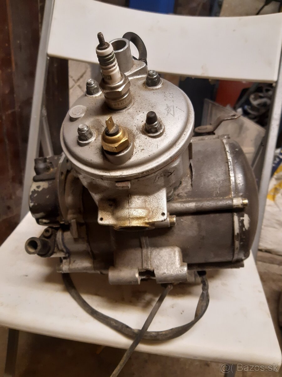 Motor Am6