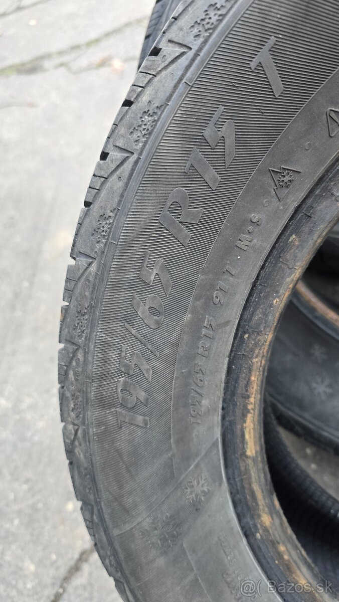 Predam zimné pneumatiky 195/65 R15 - 4