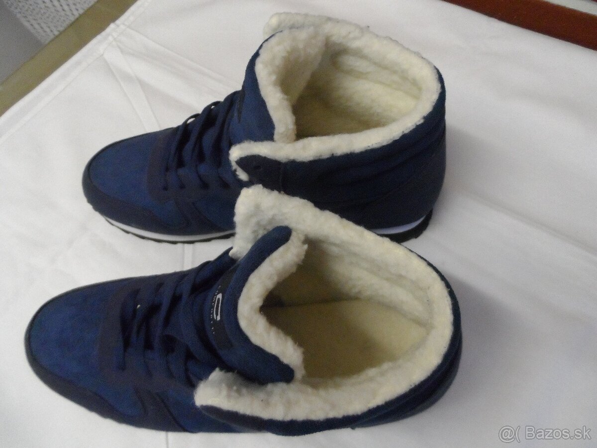 C COMFORTII Zateplena zimna obuv c.45 - 4