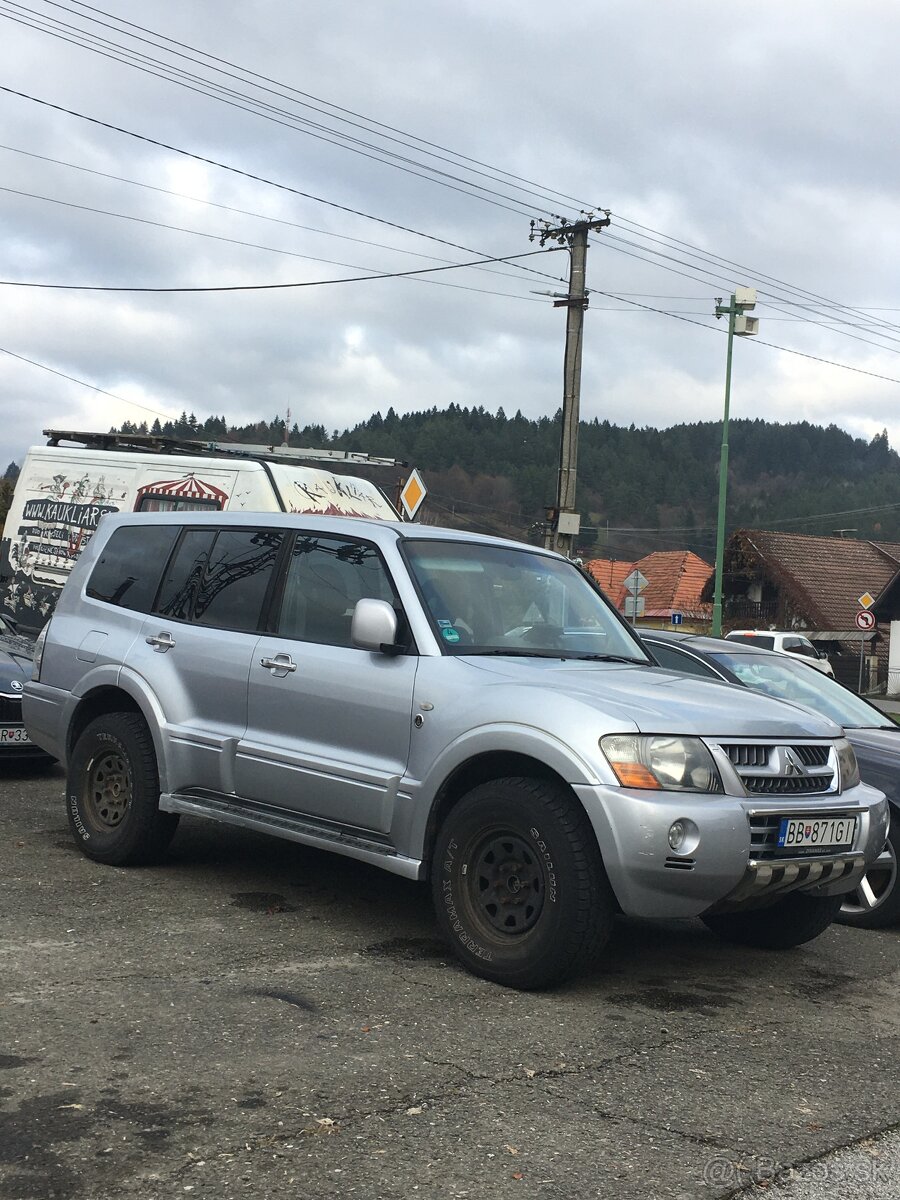 Mitsubishi Pajero 3.2 DI-D Dakar A/T - 4
