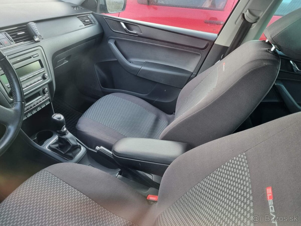 Škoda RAPID 1.2 2013r - 4