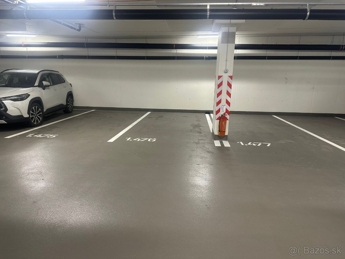 SKYPARK - garážové parkovacie miesto - Veža IV Bottova ul. - 4