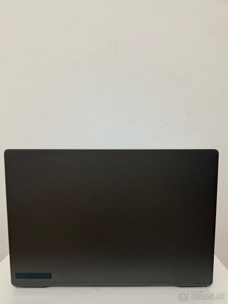 i7, RTX 4070 - Asus Rog Zephyrus G16 GU603ZI-NEBULA010 - 4