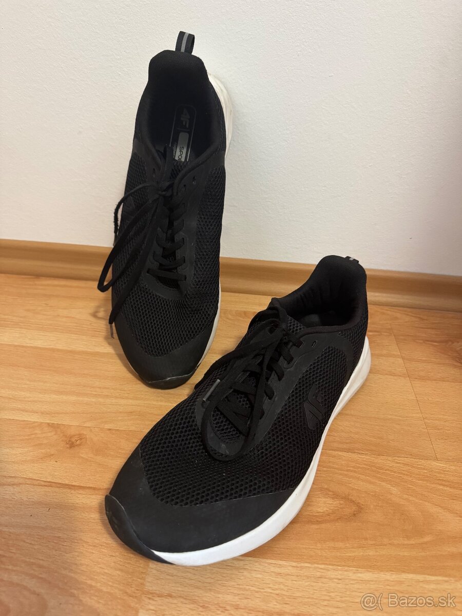 Topánky - 13 párov - 4