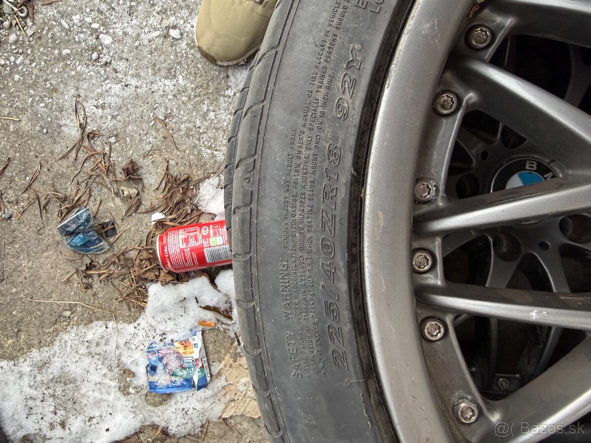 R18 225/40 120x5 - 4