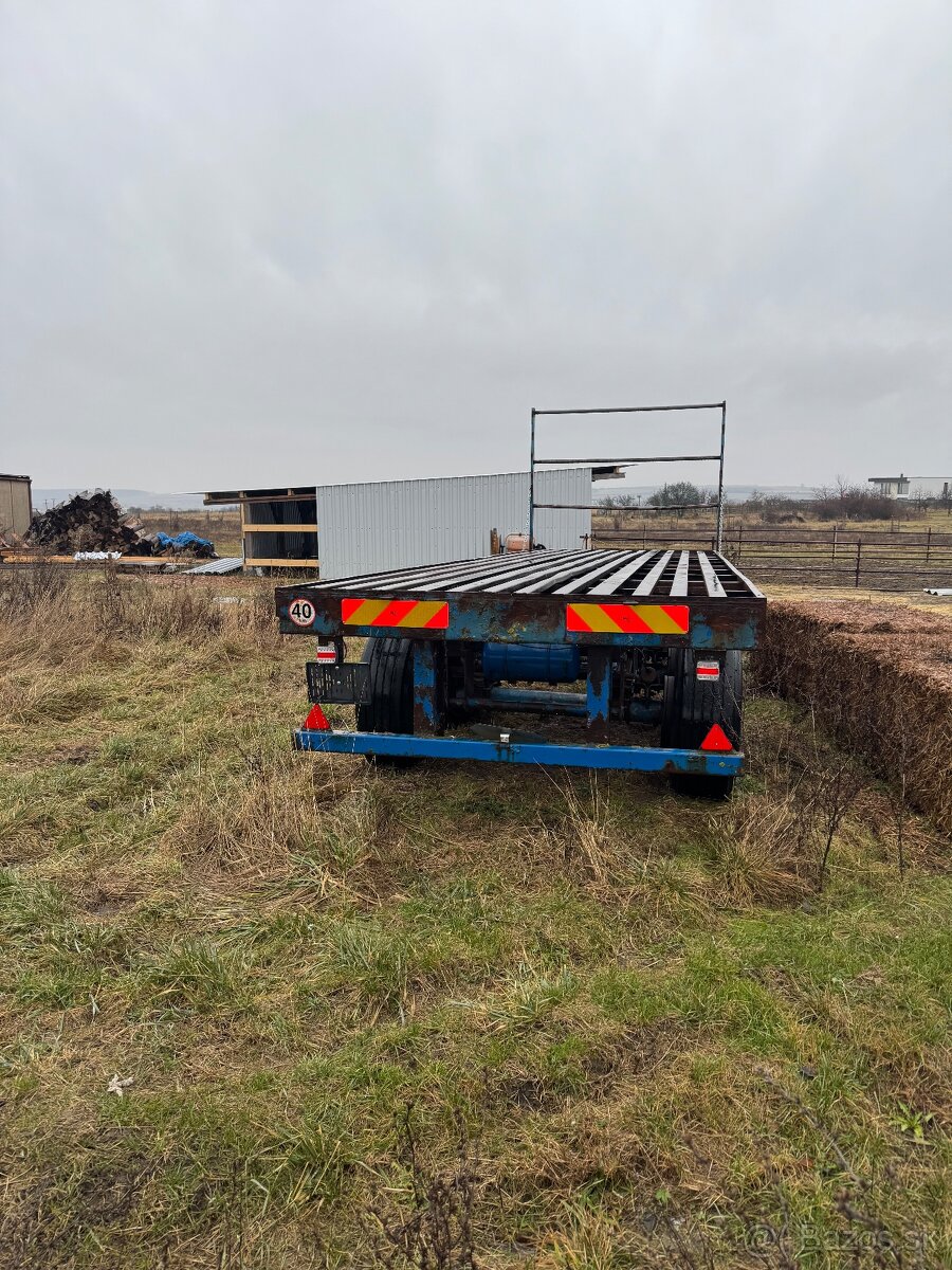 Predám 3 napravovy Autovlek bss - 4