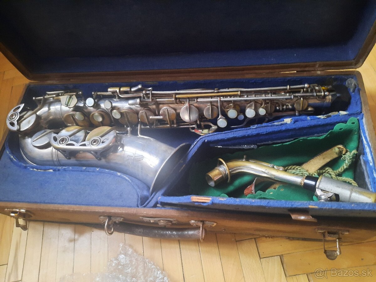 Alt saxofón TONEKING - 4